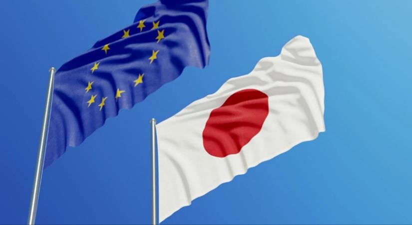 EU és Japán erősíti védelmi együttműködését