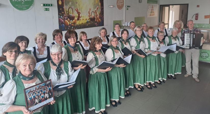 Harmincéves dalos utazás: jubilál a kőszegi Alpensänger Német Nemzetiségi Kórus