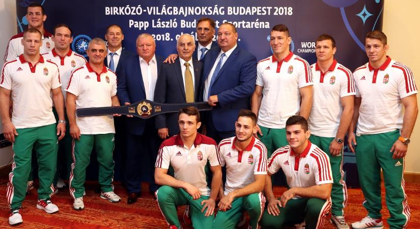 Ki kell szórni a politikusokat a magyar sport vezetéséből?