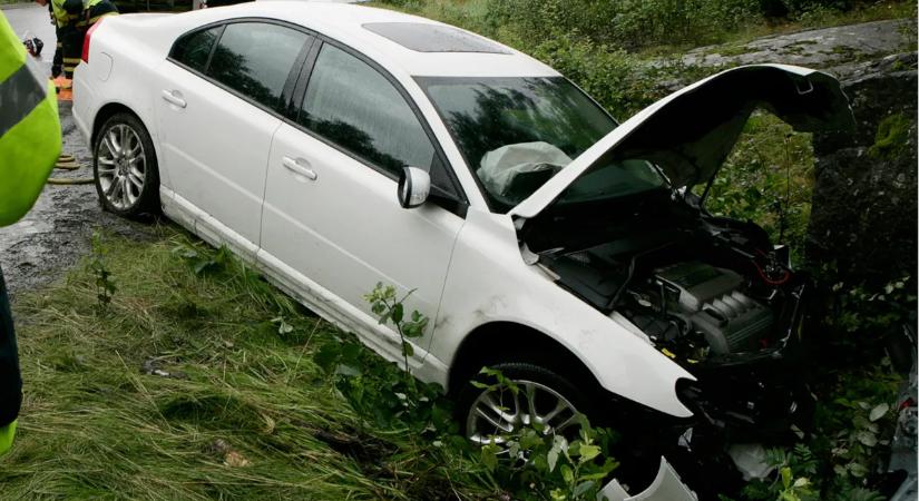 Hoppá: olcsóbb lett a kötelező- és a casco biztosítás!