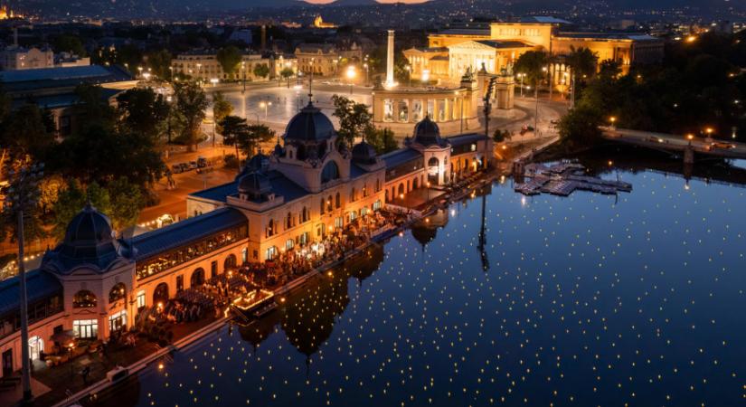 Reszket a gyertyafény a tó vizén: Candle Lake a Városligetben