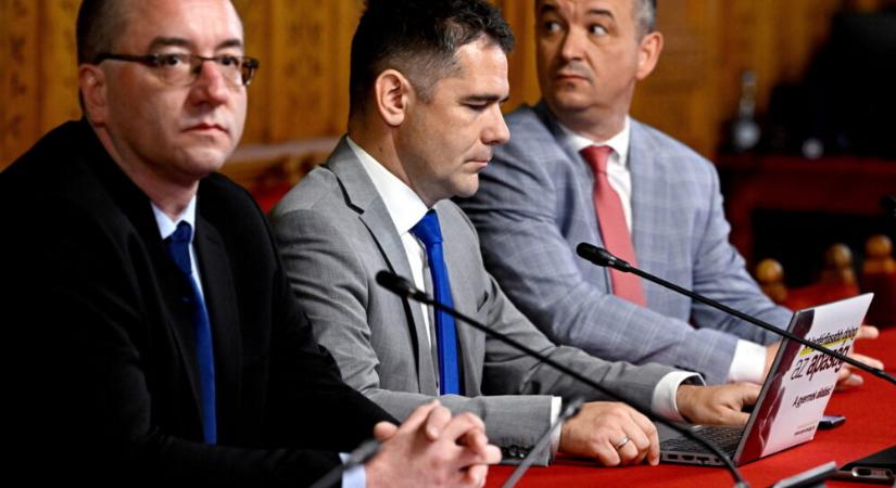 Konszenzus van arról, hogy a Szent Korona előtt tegyenek esküt a képviselők