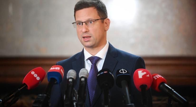 Gulyás: Magyar Péter arra kérte a kormányt, hogy hosszabbítsa meg a háborús veszélyhelyzetet