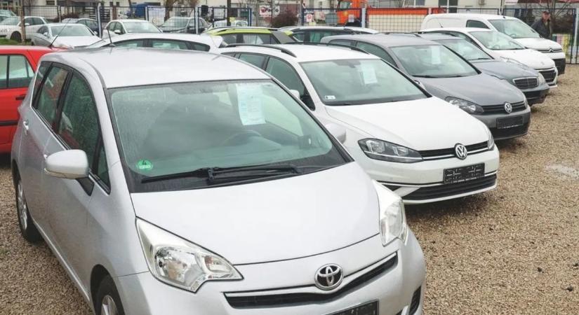 Figyelem: alapvetően alakítja át a használt autók piacát ez a jogszabály!