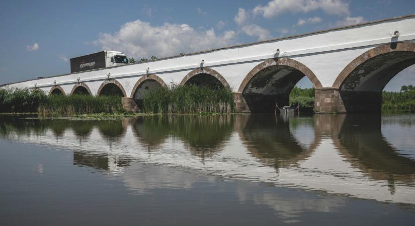 Igazi ritkaságra leltek Hortobágyon! Nem hittek a szemüknek a szakemberek az egyed láttán – fotóval