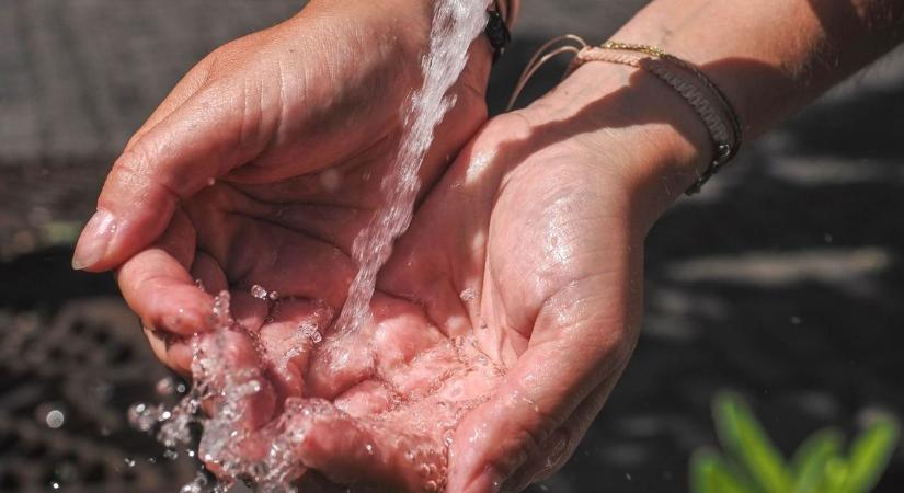 Ezért ne menj ki inni éjszaka – nem gondolnád, mi folyik ilyenkor a csapból