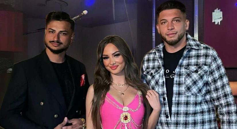 Gyarmati Jázmin rózsaszín ruhában varázsolta el a cseh közönséget