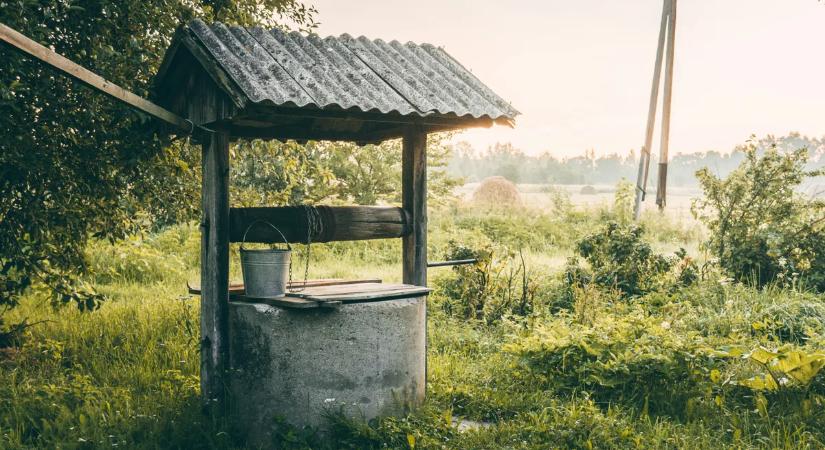 Kútba esett egy idős férfi Zalában, 10 métert zuhant
