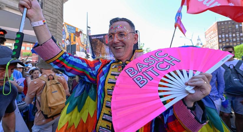 Jogsértőnek taláta, elkaszálta a gyermekvédelmi törvényt Brüsszel