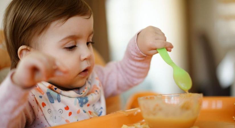 Magyarországi üzletekbe is kerülhetett a a visszahívott bébiételből