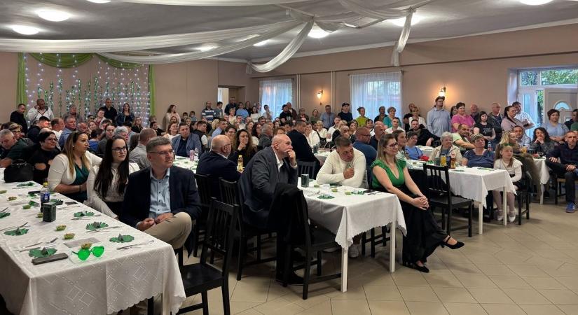 Megmutatta erejét a közösség: megható pillanatokat hozott az óvodabál