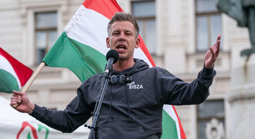 Magyar Péter Ficonak: Akkor tudunk egyeztetni, ha hatályon kívül helyezik a felvidéki magyarokat börtönnel fenyegető jogszabályt