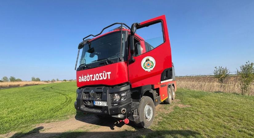 A miskolci, a diósgyőri, a barcikai és a szerencsi tűzoltókat is riasztották a miskolci tűzhöz