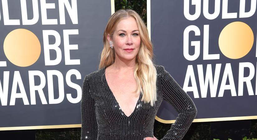 Christina Applegate először szólalt meg a kórházi kezelése óta: „Erős csaj vagyok”