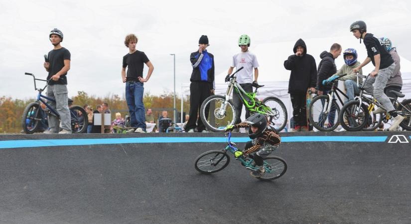 „Ne fogjátok vissza magatokat!” – mondta Molnár Áron, majd elszabadultak az ötletek Algyőn
