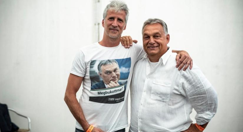 A Pesti Srácok vezércikkben üzente meg, hogy Orbán Viktornak pihenésre van szüksége