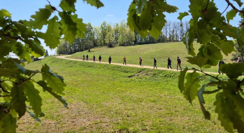 Ahol három ország találkozik – és egy határkő mesél