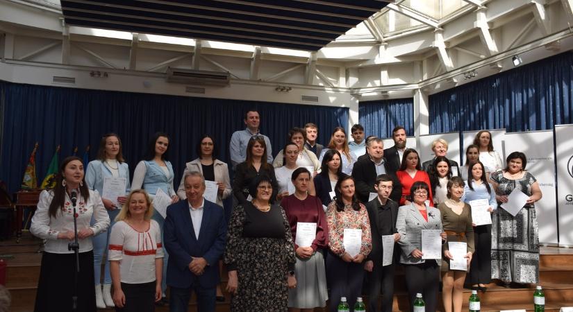 Hagyomány és tehetség találkozása a „Szól a Fülemüle!” döntőjén