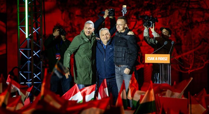 Érdeklődve figyelem néhány régi–régi és még több új kolléga folyamatos öklendezését, hogy mindenkit börtönbe zárnak