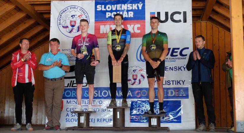 A magyar és a szlovák kupában is rajthoz álltak a ZKSE kerékpárosai