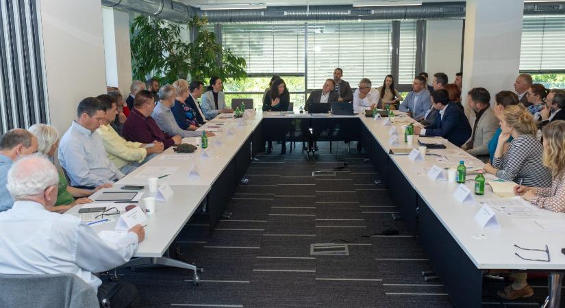 Lehetőség a hosszú távú, integrált magyar vidék- és agrárstratégia megalkotására