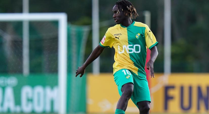 Megkéselték a 19 éves labdarúgót, kétszer is műteni kellett!