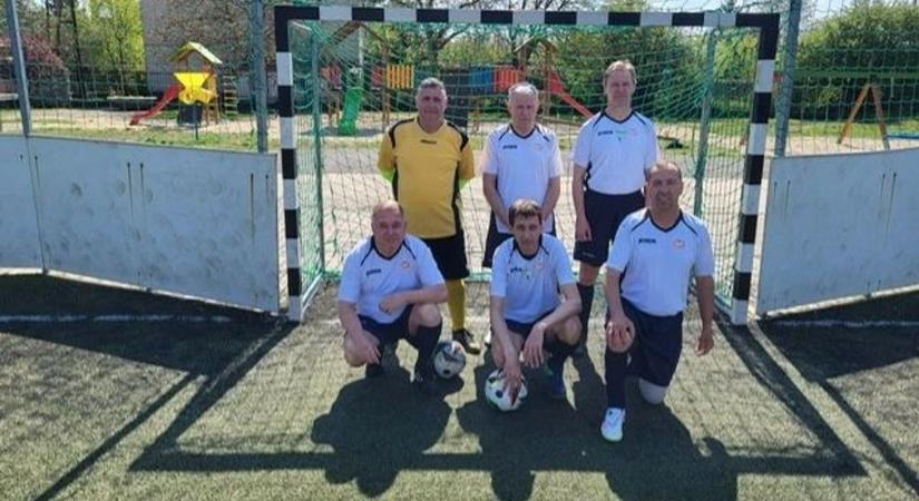 Ismét bizonyították a veterán focisták: a kor tényleg csak egy szám