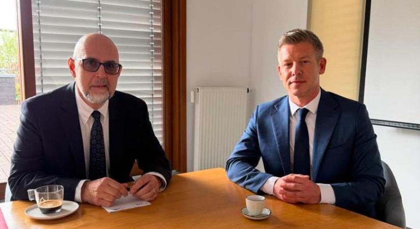 Magyar Péter: az erdélyi magyarok jogai megmaradnak