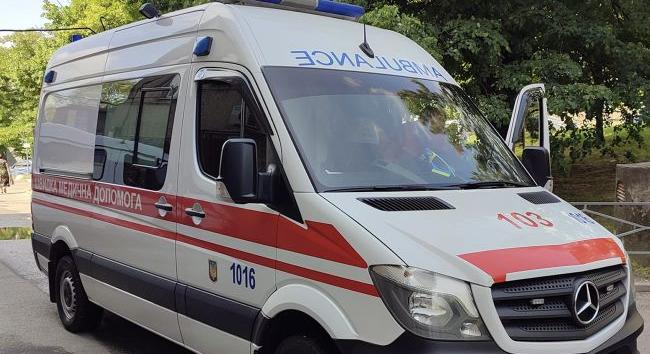 Dnyipropetrovszk megyében egy ittas férfi kézigránátokat dobott a rendőrökre, többen megsérültek