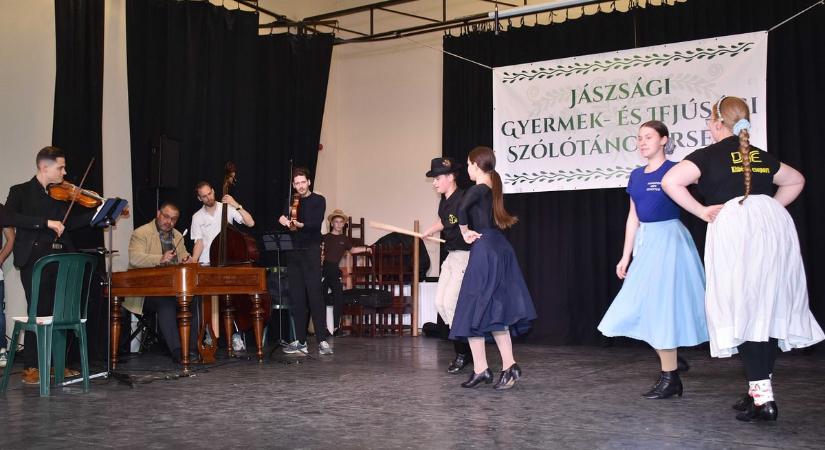 Több mint 100 produkció, hatalmas tehetségek – így zajlott a szólótáncverseny a Jászságban