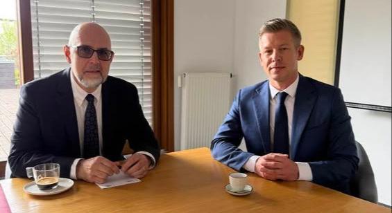 Magyar Péter fogadta Kelemen Hunort, áttekintik és módosítják a levélszavazás rendjét