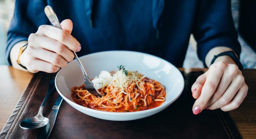 Ettől az olcsó hozzávalótól diétabarát és laktató lesz a tésztaszósz