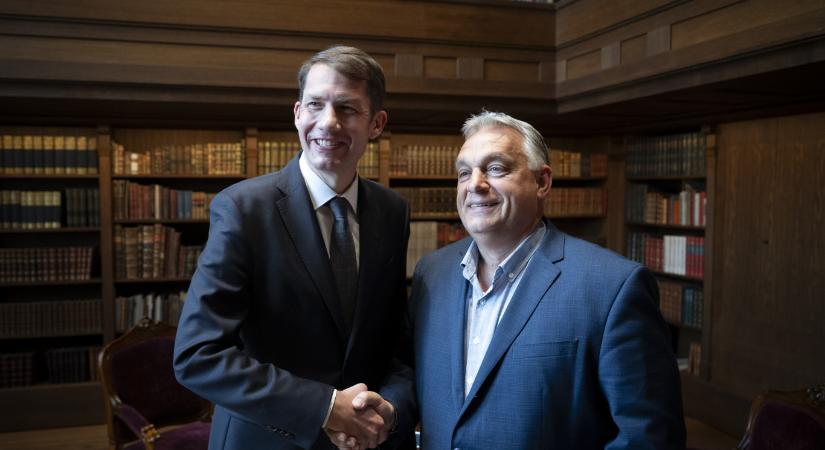 Pásztor Bálint nem szégyelli, hogy a VMSZ Orbán Viktor mellett kampányolt