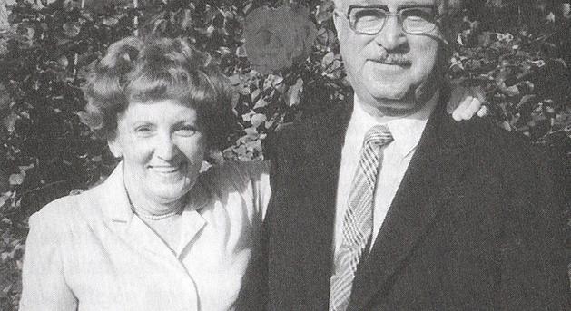 György-napi gyertyagyújtás Gonda György emlékére a Jáki úti temetőben (ápr. 24.)