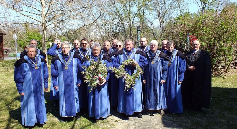 A Szilvavirágzás Ünnepe lovagokkal, Tivadarnál és Tarpán (fotókkal)