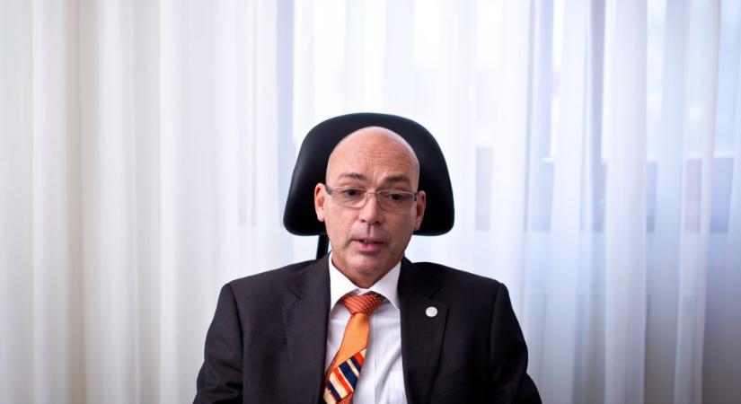 Péterfalvi: Nem pezsgőztem egy miniszterelnökkel sem, de miniszterelnök-jelölt úrral, az akkori igazságügyi miniszter asszony kísérőjével találkoztam