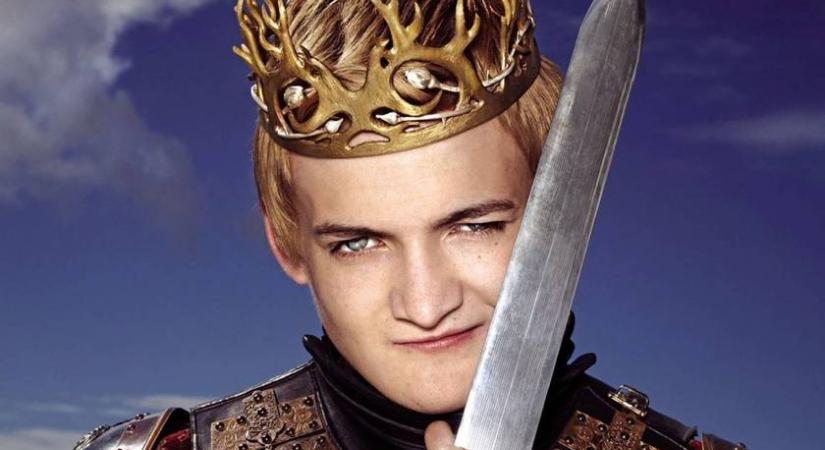A Trónok harca Joffrey-ja ma: bajusszal és sötét hajjal tuti nem ismernéd fel Jack Gleesont
