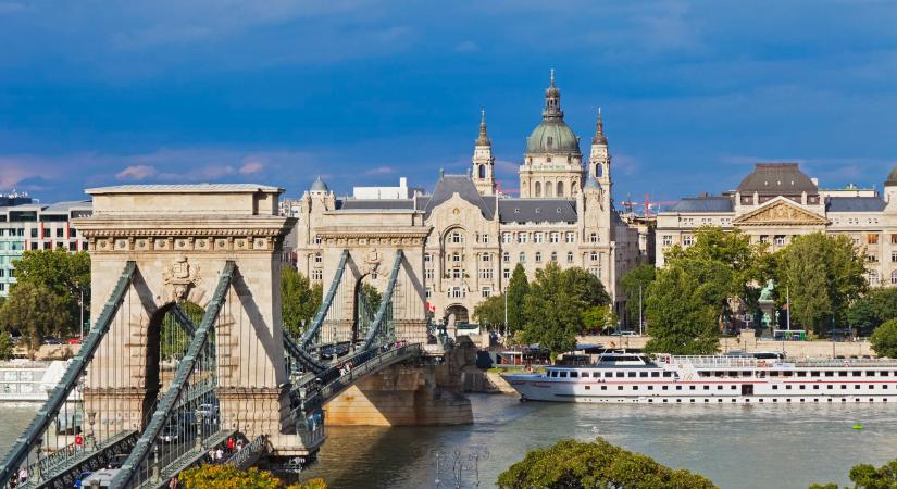 Elértük a ciklus mélypontját, de a bankok kockázatosnak tartják az irodaház-fejlesztéseket