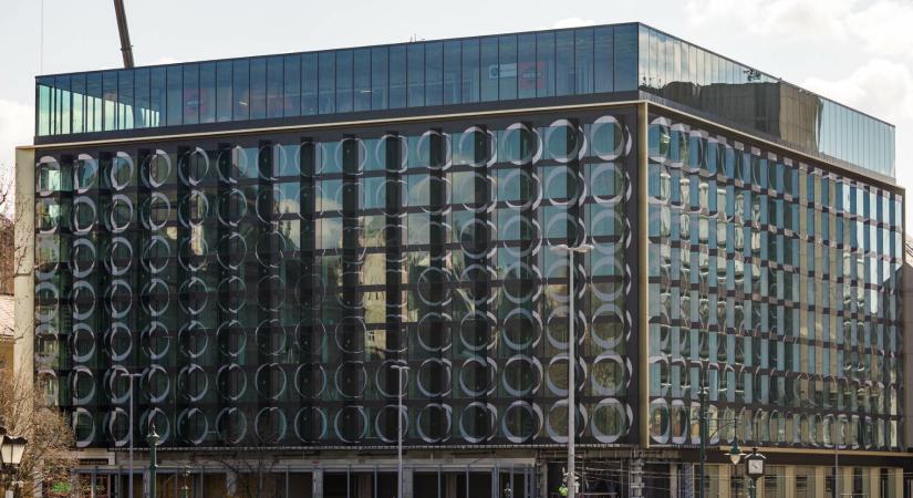 Rá sem fogunk ismerni az ikonikus hazai szállodára: mutatjuk, milyen különleges újdonságot kap a legfelső emelet