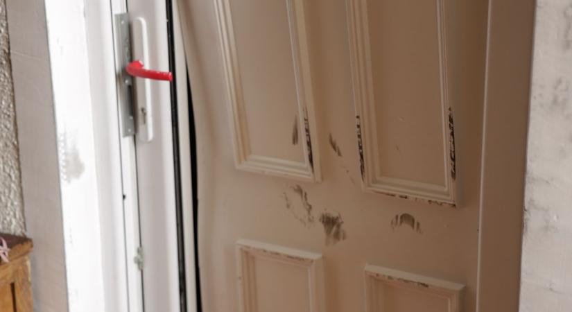 Belemosolyognék apa szemébe, hogy végre oda került, ahová való – megszólalt az Egerben meggyilkolt nő lánya