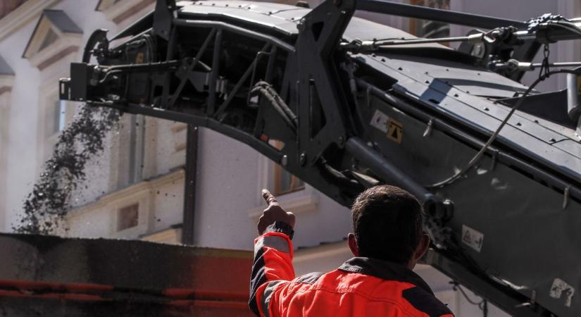 Húzós bírságba szaladhat bele az az autós, aki ezt a dátumot elfelejti Veszprémben