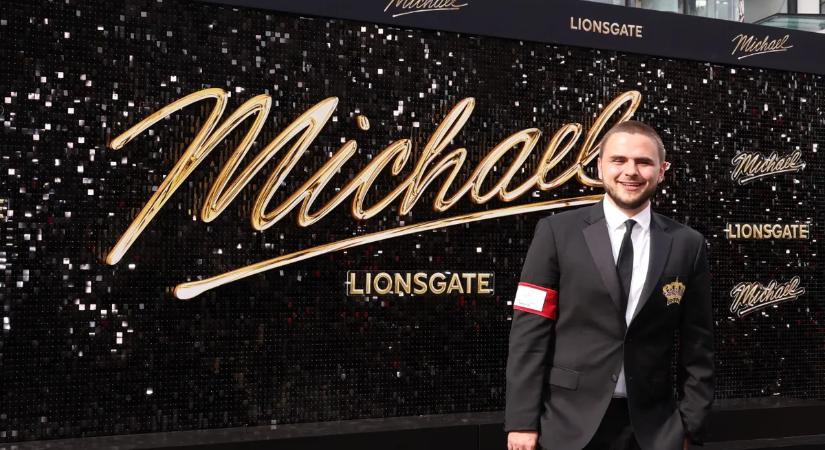 Robbant a családi botrány! Michael Jackson lánya kihagyta apja életrajzi filmjének premierjét