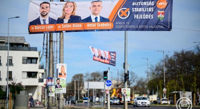 Eddig kell eltávolítani a választási plakátokat