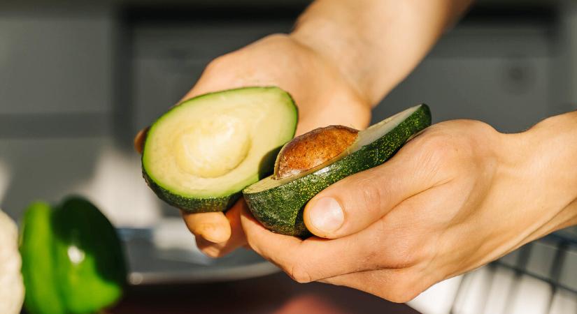 A kardiológusok ezt a gyümölcsöt ajánlják – már kis mennyiségben is segíthet