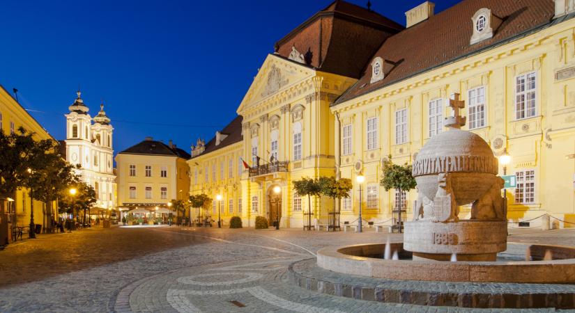 Felszólító levelet kapott Magyar Pétertől a fideszes polgármester, máris visszaüzent Cser-Palkovics András