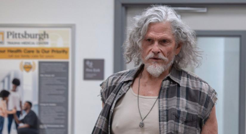 Nézettségi csúcson ért véget a streamingóriás sikersorozatának 2. évada, már egyben ledarálhatod!