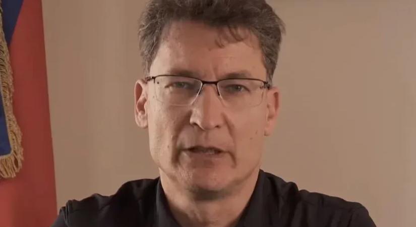 Cser-Palkovics András közölte, hogy nem mond le