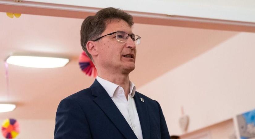 Élesen visszautasította a felszólítást Székesfehérvár polgármestere: ezt üzente Magyar Péternek (VIDEÓ)