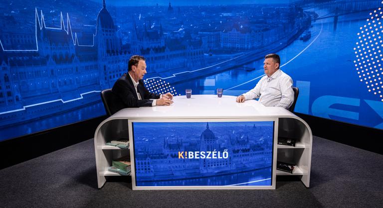 Megtalálta a bukás okát a fideszes politikus, aki 24 képviselőt búcsúztatna