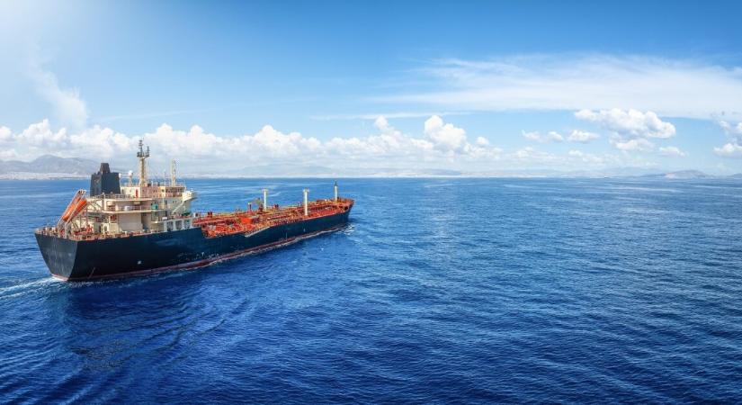 Kezd durvulni a helyzet – Irán szerint áttörték az amerikai blokádot